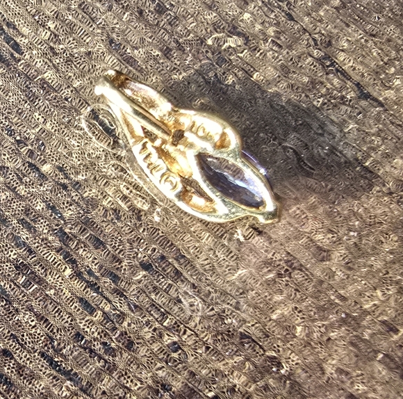 Tanzanite Gold Pendant Necklace - Picture 5 of 7